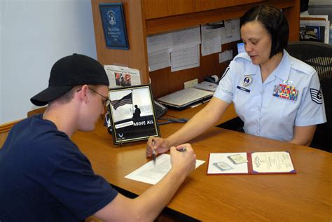 Air force recruiters. Step 1: Make Sure You Qualify. The United States Air Force has basic requirements for joining the military branch like age, height, weight, physical fitness, and citizenship standards. Image: Need Pix. The U.S. Air Force is the third-largest service branch with nearly 330,000 active-duty members. Additionally, the Air Force Reserve … 