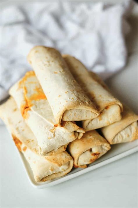 Air fry frozen burrito. Make sure to place burritos in a single layer in the air fryer basket. You want the hot air to be able to circulate for the best air fryer cooking. Cooking times will vary depending on the size of ... 
