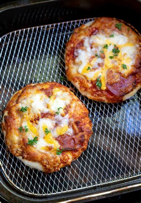 Air fry frozen pizza. Learn how to make perfect crispy crust pizza in less than 10 minutes with any type of frozen pizza. Find tips, variations, and a cooking time chart for different sizes and styles of pizza. 