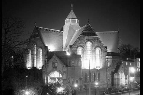 Air studios impulse response.  In AIR Studios&rsquo; &ldquo;Lyndhurst Hall&rdquo;, music...