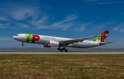 Air tap portugal. TAP Air Portugal welcomes you on board! Explore destinations and the cheapest flights, learn all about check-in, meals and TAP Miles&Go benefits. Book now! 