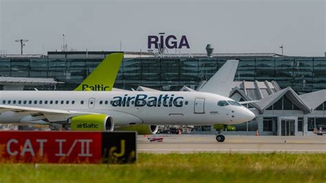 AirBaltic, Riga Havaalanı'ndaki Gelişmiş Uçak Hangarlarıyla Filo.