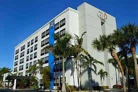Airbnb fort lauderdale near airport. The Kimpton Shorebreak Fort Lauderdale Beach Resort. $159. 92% |. Fort Lauderdale. was on HT $218. Perched right on the Intracoastal, steps from the sand. It originally opened as Escape in 1949 – the first year-round beach hotel with a pool. 3 Rooms Left. Solid. 