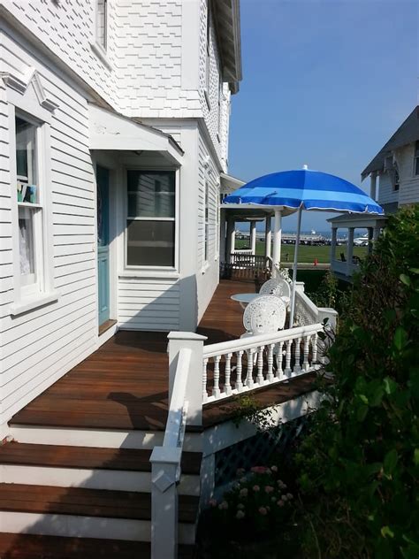 Nestled in the town of Oak Bluffs is our 4 bedroom and 2 bath home. It features a 15 by 38ft deck for entertaining. 3 Televisions, one T.V 60in) 2... Martha's Vineyard Oak Bluffs June July Only - Cottages for Rent in Oak Bluffs, Massachusetts, United States - Airbnb. 