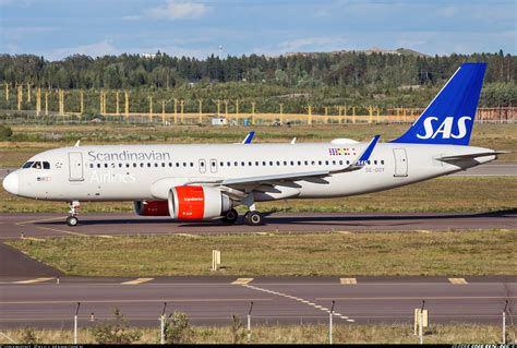 Airbus A320-251N - Scandinavian Airlines - SAS Aviation Photo ...