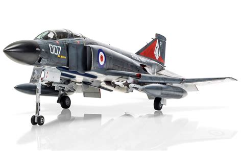 Airfix 1/72 McDonnell-Douglas FG.1/FGR.2 Phantom RAF # 06019A