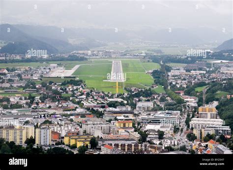 Airport Activity Innsbruck (Kranebitten) Airport (因斯布鲁克 AT) …