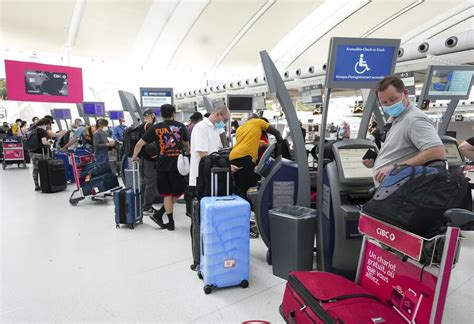 Airports gear up for passenger surge as spring break tests their capacity