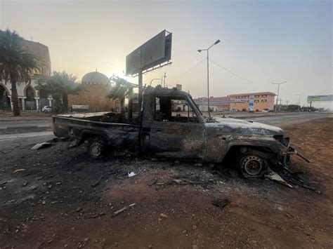 Airstrike in Sudanese city kills at least 22, officials say, amid fighting between rival generals