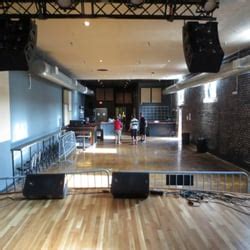 Aisle 5 atlanta. Aisle 5 maintains the communal philosophy of its predecessor, the Five Spot, but its guts are brand new. The 2014 renovation brought the space a new stage with an updated sound system, the better to enjoy Aisle 5’s roster of indie rock, hip hop, and other music acts. 