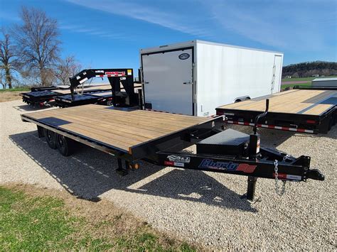 New 7x18 equipment trailer 3.5 ton. Dovetail fold up