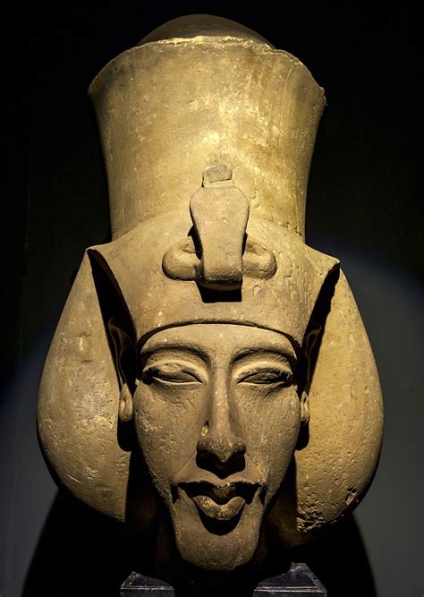 Akhenaten biography summary forms