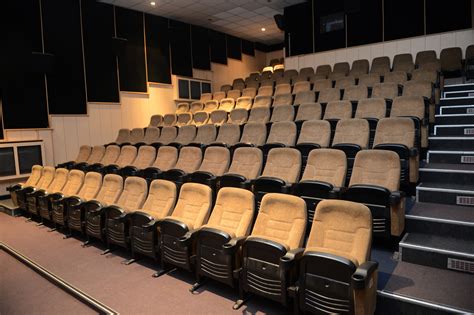 Akhisar sinema salonu