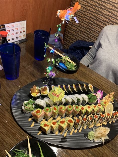 Aki sushi bar and grill. 6.7 miles away from Aki Sushi Bar and Grill Janet C. said "My boyfriend and I came here for dinner and drinks and the food was great, but Jonathan made it extra great. He really was one if the the best servers ever!" 