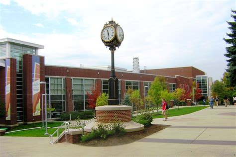 Akron university. The University of Akron is a public institution that was founded in 1870. It has a total undergraduate enrollment of 11,323 (fall 2022), its setting is urban, and the campus size is 218 acres. 