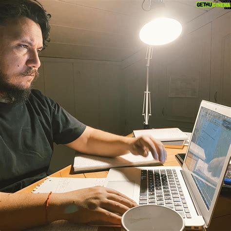 Aksak Halı ve Koltuk Yıkama