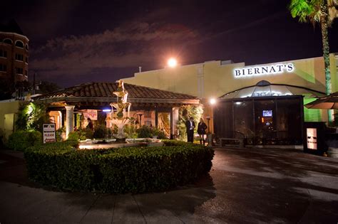 Al biernat. Specialties: Nearly 20 years after establishing our original location on Oak Lawn Ave, Dallas' legendary steakhouse is opening an outpost to the north. Established in 2017. The space has undergone a major, $4 million transformation under the guidance of Al's wife Jeannie Biernat and director of operations Brad Fuller. The Al Biernat's team worked with architecture firm Architexas and design ... 