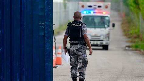 Al menos 12 personas habrían muerto al interior del centro penitenciario de Guayaquil tras enfrentamientos, según autoridades