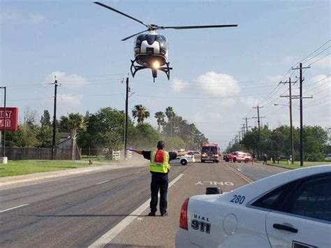 Al menos 7 muertos tras un incidente automovilístico frente a un a un refugio de Brownsville, Texas; la policía dice que hay varios inmigrantes entre las víctimas