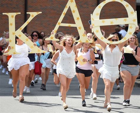 Alabama rush sorority ranking. In August of 2021, thousands of young women embarked on the long-held tradition of sorority recruitment (a.k.a rush week), but at the University of Alabama, the incoming students filmed a variety ... 