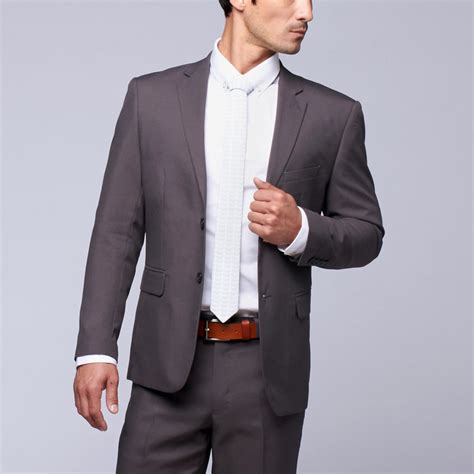 Alain dupetit. Alain Dupetit. 57,653 likes · 671 talking about this. Alain Dupetit Sells wholesale mens suits to the public and has been designing and manufacturing suits for over 40 years. Buy direct at... 