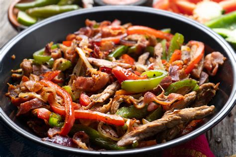 Alambre de res con tocino Cocina Vital Comida, Bistec de res