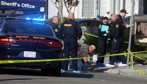 Alameda County: Man shot dead by law enforcement following a pursuit
