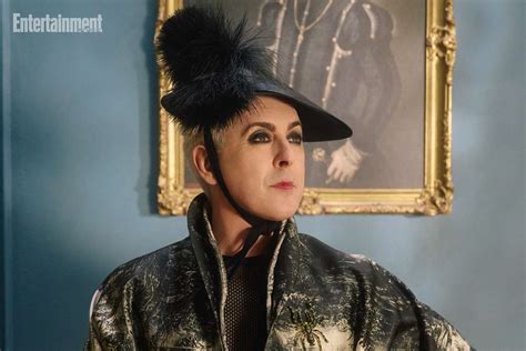 Alan Cumming Is Bisexual