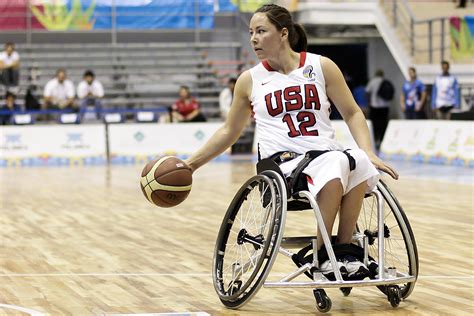 Alana nichols. Wheelchair basketball star Alana Nichols won gold at the 2011 Parapan American Games --- exactly 11 years after she broke her back in a snowboarding accident. Learn more about this summer AND ... 