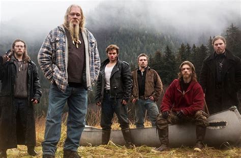 No one does off-the-grid better than the Browns. Since its premiere in 2014, “Alaskan Bush People” has made fans of country and city folk alike, with its uni....