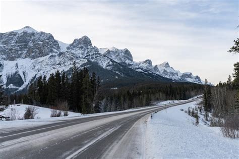 Alberta highway 742 ( ) Traffic - Roadnow