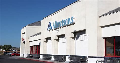 Albertsons el cajon. Visit your neighborhood Albertsons located at 1608 Broadway St, El Cajon, CA, for a convenient and friendly grocery... More. Website: albertsons.com. Phone: (619) 579-3127. Cross Streets:... 