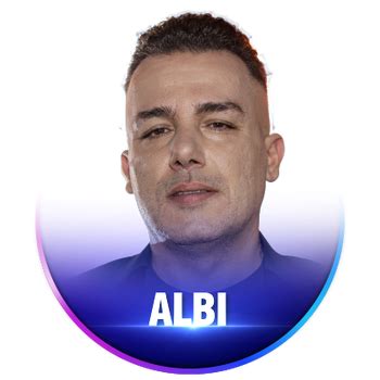 Albi Nako p&euml;rs&euml;rit historin&euml;, pas Klaudia Pep&euml;s, me balerin&euml;n ...