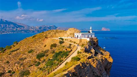 Albir & Benidorm çıkışlı: Çikolata Fabrikası ve Pazar Turu.