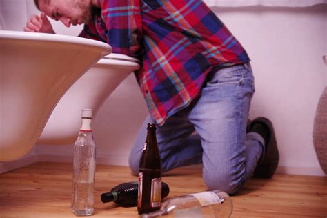 Alcohol use disorder can include periods of being drunk (alcohol intoxication) and symptoms of withdrawal. Alcohol intoxication results as the amount of alcohol in your bloodstream increases. The higher the blood alcohol concentration is, the more likely you are to have bad effects. Alcohol intoxication causes behavior problems …. 