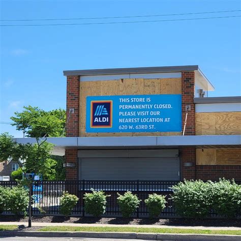 ALDI STORE CLOSINGS. Aldi, known for its stores that are small in size, but full of great deals on groceries, also shut their doors in big cities like Chicago and …. 