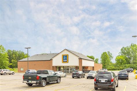 Aldi elyria. Want to know what it's like to work for ALDI in Elyria? Learn what's nearby and get directions to see what your commute time would be. 