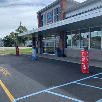 ALDI is currently found near the intersection of Shiloh Road and Benner Pike, in State College, Pennsylvania, at Nittany Mall. By car . Just a 1 minute drive time from East College Avenue, Independence Avenue, Exit 76 of US-220 or Decibel Road; a 3 minute drive from Pa-144-Truck, Pa-150 and Mount Nittany Expressway (US-322); or a 8 minute drive time from Puddintown Road or Pike Street.