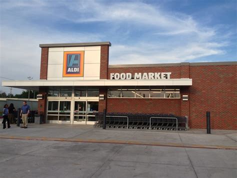 Aldi lawton ok. Aldi Lawton, OK (Onsite) Full-Time. Job Details. We offer a flexible schedule, insurance benefits, and a fast paced exciting work place where you can refine your skills Our store employees are the face of the ALDI shopping experience 