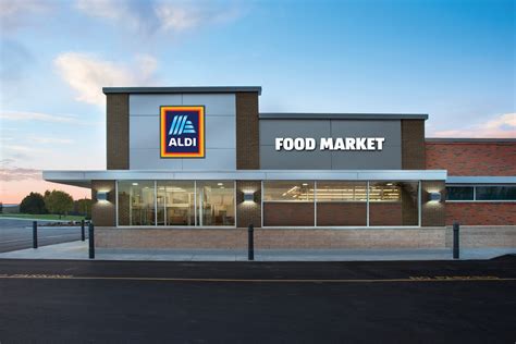 The total number of ALDI stores currently operat