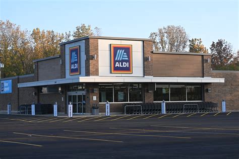 ALDI 8100 Cleveland Ave NW. Closed - Opens at 9:00 am. 8100 Cleveland Ave NW. North Canton, Ohio. 44720. (888) 463-1086. Get Directions. Shop Online. View Weekly Ad.