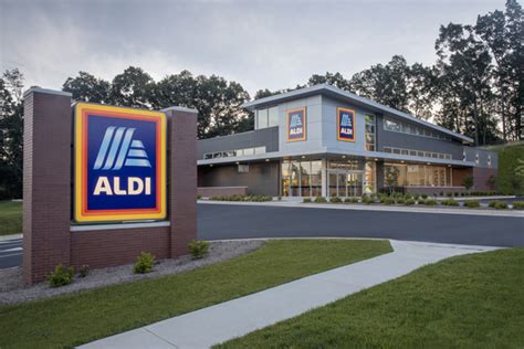 Aldi muskegon. Want to know what it's like to work for ALDI in Muskegon? Learn what's nearby and get directions to see what your commute time would be. 