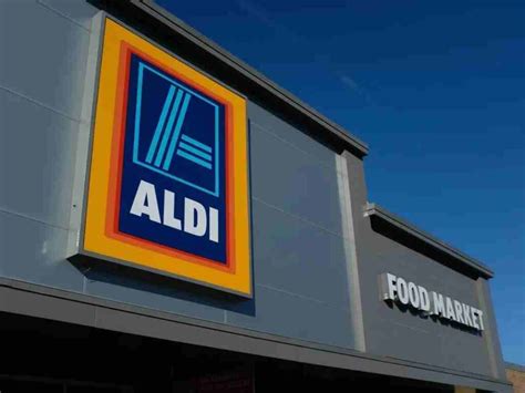 Aldi is quietly becoming one of the largest U.S. grocers. By 2022, there may be 2,500 locations across the country, states CNBC. If you can’t wait until then to shop at an Aldi sto...