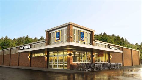 Aldis neenah. Aldi store hours are from 8 a.m. to 9 p.m. Monday through Saturday and 10 a.m. to 4 p.m. on Sundays. Aldi is not a 24-hour grocery store and is not open overnight. Aldi was started... 
