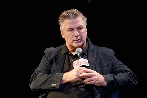 Alec Baldwin insists he