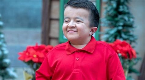 Alec from shriners net worth. Alec from Shriners has an estimated net worth of $1 to $5 million USD. His income comes from appearing in commercials for the hospital and from making appearances on television and other media. Besides his professional career, he has been known to inspire sick patients. Moreover, he has a YouTube channel that is primarily invited by … 