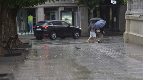 Alerta roja en Madrid, España, por intensas tormentas