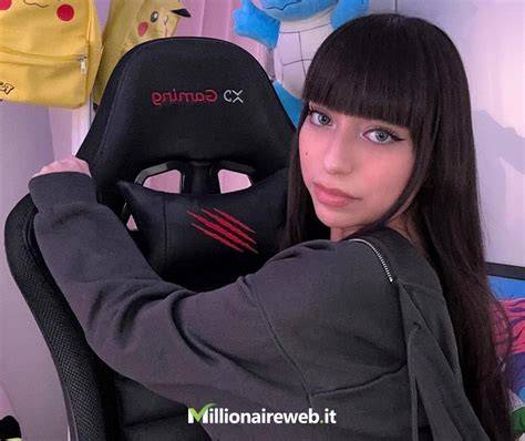 Alessia Carlino Onlyfans Porn