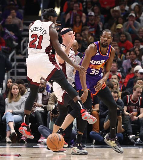 Alex Caruso embraces defensive partnership with Chicago Bulls newcomer Patrick Beverley: ‘It gives me energy’
