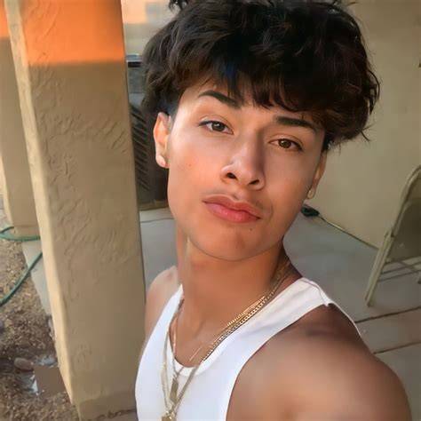 Alex Is Amzing Onlyfans Nude